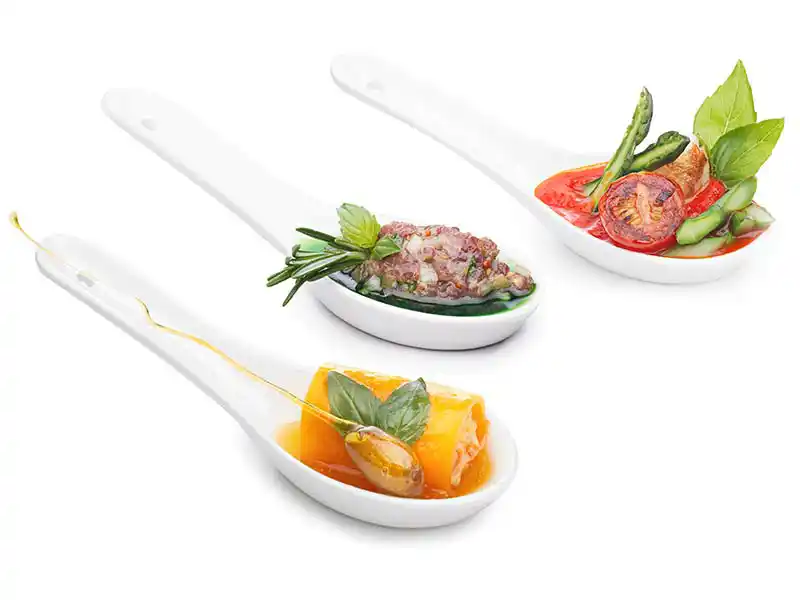 Von Da Baffo Catering München – Fingerfood auf drei Löffeln.