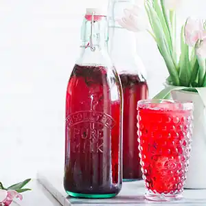 Selbstgemachte Himbeerlimonade.